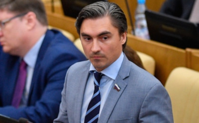 В Госдуме посоветовали приучать детей к хорошему алкоголю