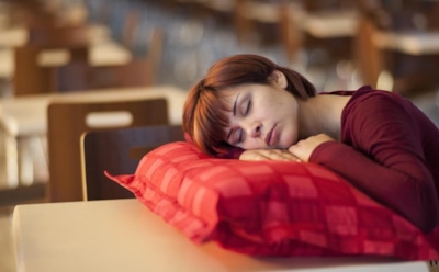 Дневную сонливость назвали предвестником слабоумия