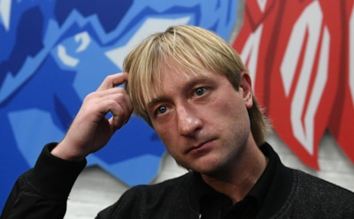 Евгений Плющенко пожаловался на проникших в палату журналистов