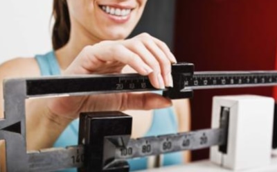 Ученые рассказали о влиянии веса и роста женщин на продолжительность жизни