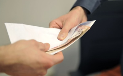 В России предложили узаконить «вынужденную» коррупцию