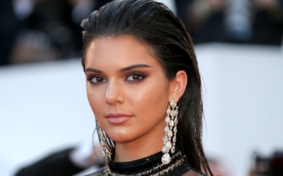 Кендалл Дженнер рассказала о страданиях из-за проблемной кожи