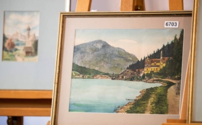 В Нюрнберге картины Гитлера не смогли продать с аукциона