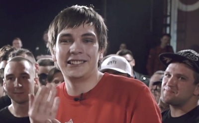 Рэпер Гнойный оплатил покупки пенсионеров в Петербурге