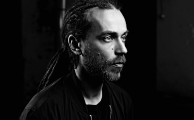 Рэпер Лигалайз представил подборку ранее не опубликованных фото с Децлом