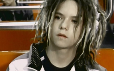 Спустя 20 лет вышел ремейк клипа Freestyler группы Bomfunk MC’s