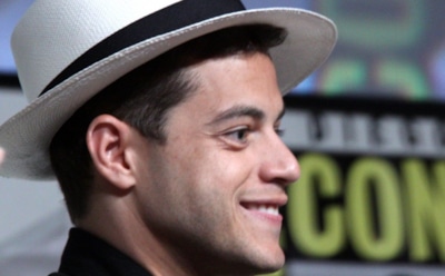 Актер Рами Малек рухнул со сцены после получения «Оскара»