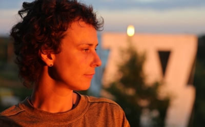 Певица Чичерина обвинила Цукерберга в работе на ЦРУ