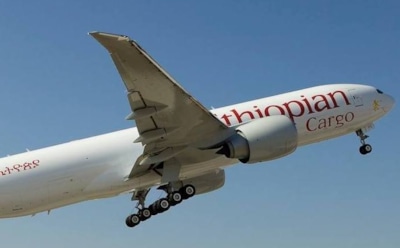 Пассажирский Boeing упал по пути в Кению, на борту было 157 человек