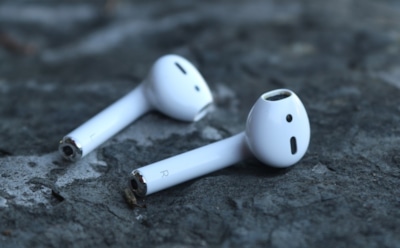 Эксперты: использование AirPods может спровоцировать рак