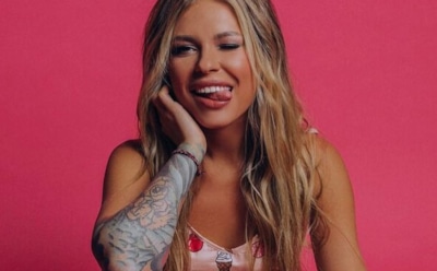 Рита Дакота призналась, что была влюблена в девушку