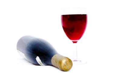 Ученые нашли в генах разницу между пьянством и алкоголизмом