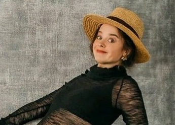 "Уже никто не сглазит": Наталия Медведева огорошила "беременным фото"