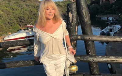 Алла Пугачева корректирует свой голос слабительным