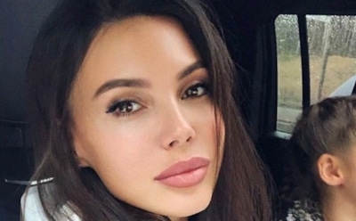 «Накрывает жестко»: Оксана Самойлова пожаловалась на паническую атаку