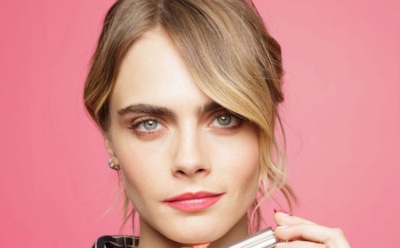 Кара Делевинь получит награду за поддержку ЛГБТ-молодежи