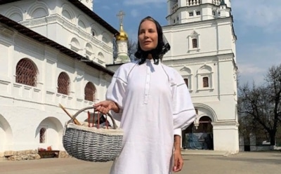 Елена Летучая призналась, что ее отец — священнослужитель