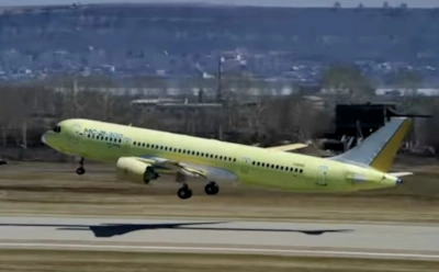 Российский "самолет XXI века" без посадки прилетел из Иркутска в Ульяновск