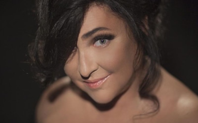 Лолита отвадила от своего дома «черного риелтора»