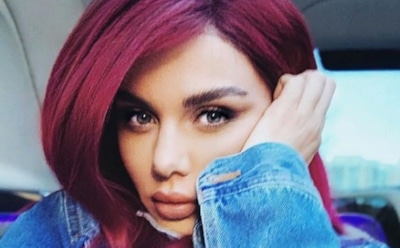 "Да, у меня есть целлюлит": Седокова ответила папарацци "честным видеороликом"