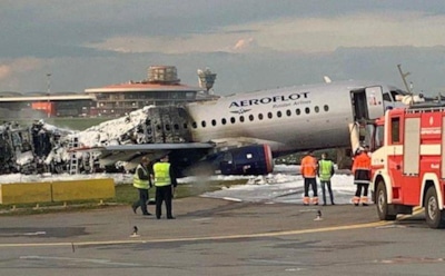 СМИ назвали приоритетную версию авиакатастрофы в Шереметьево