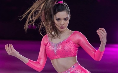 Евгения Медведева ответила канадскому фигуристу на предложение руки и сердца