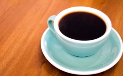 Ученые определили безопасное число чашек кофе в день
