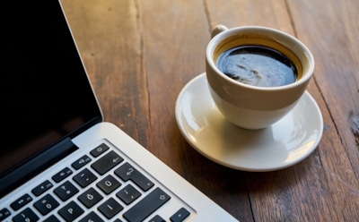 Врач рассказала об опасности употребления кофе летом