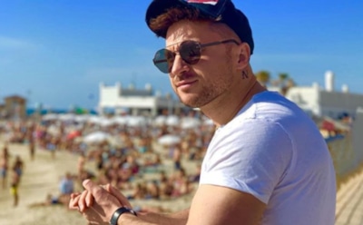 Лазарев объяснил отказ брать на «Евровидение» маму и сына