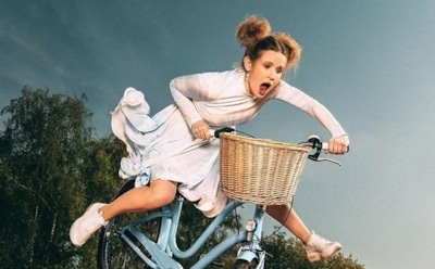 Монеточка заявила, что пересела с такси на самокат