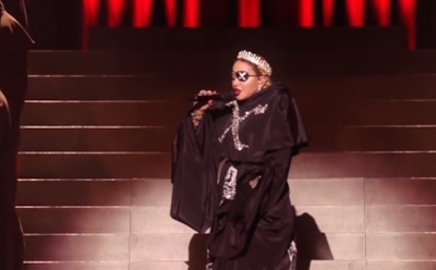 Фанаты осудили Мадонну за ужасный вокал и обработку голоса на «Евровидении»