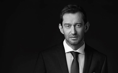 Хабенский и Бондарчук исполнили модный танец для «Кинотавра»