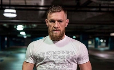 Макгрегор показал полученную на тренировке травму