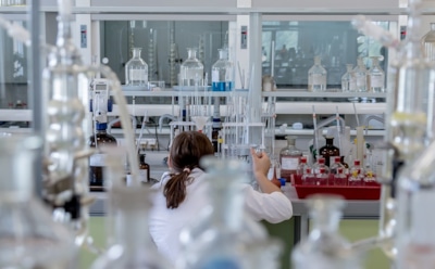 Ученые: вирус герпеса способен ускорить развитие болезни Альцгеймера