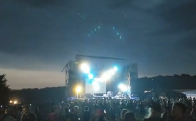 На украинском фестивале крышей сцены убило человека