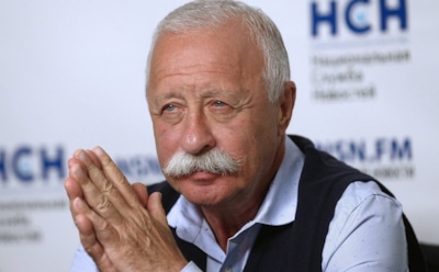 СМИ: на Якубовича завели дело за езду по тротуару