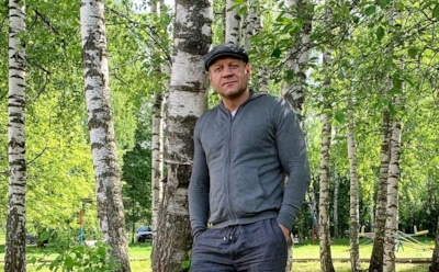 Александр Емельяненко посмеялся над своей "велосипедофобией"