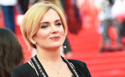 Мария Порошина в паре с дочерью продемонстрировала шпагат