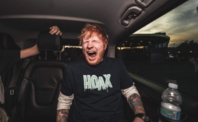 Эд Ширан умилил трогательными фото с супругой на отдыхе