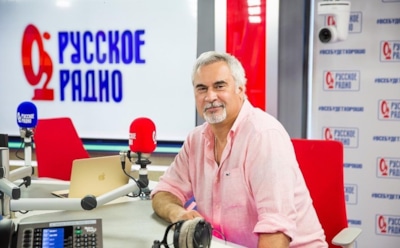 Валерий Меладзе опубликовал редкую фотографию с родителями