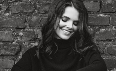 Мужа Боярской в новом образе блондина сравнили с Брэдом Питтом