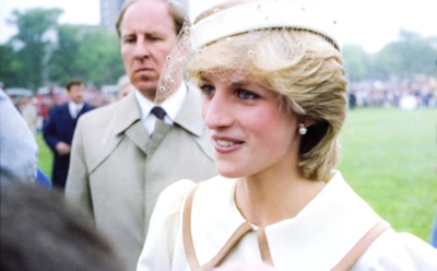 Уильям довел до слез британцев, пришедших почтить память принцессы Дианы