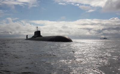 При пожаре на российской подлодке в Баренцевом море погибли 14 моряков