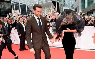 СМИ: Леди Гага переехала к Брэдли Куперу