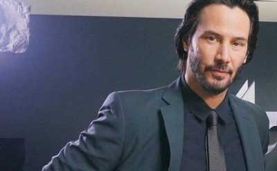 Киану Ривз ради автографа на плакате фаната остановил машину