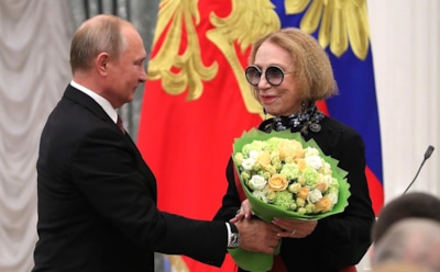 Супруг Инны Чуриковой опроверг выписку актрисы из больницы