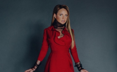 Певица МакSим спровоцировала слухи о тайной помолвке