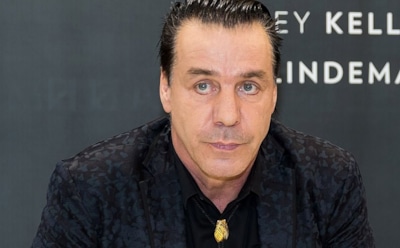 Лидер Rammstein станцевал кавказский танец с Реввой и Яной Чуриковой