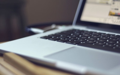 В Роскачестве рекомендуют заклеивать камеры и микрофоны в ноутбуках