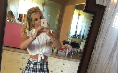 Бритни Спирс показала, как после лечения провела время с детьми в Диснейленде